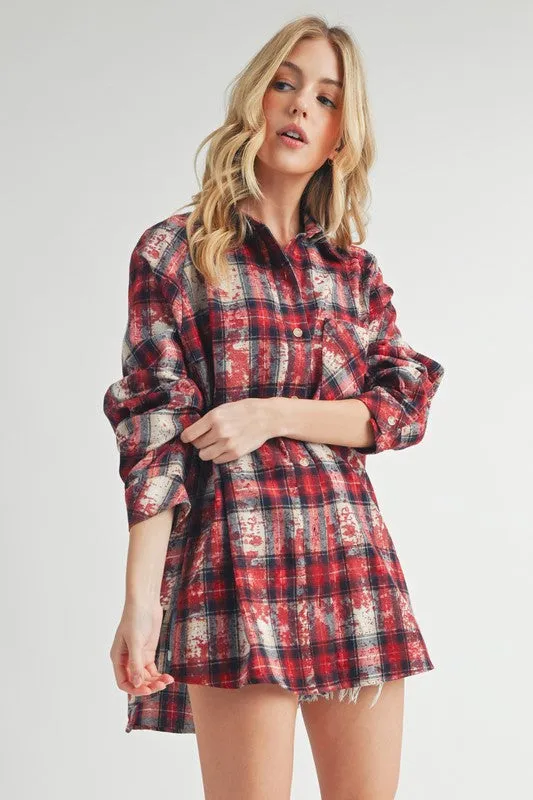 Aemi   Co Washed Plaid Button Up Raglan Sleeve Flannel Shirt