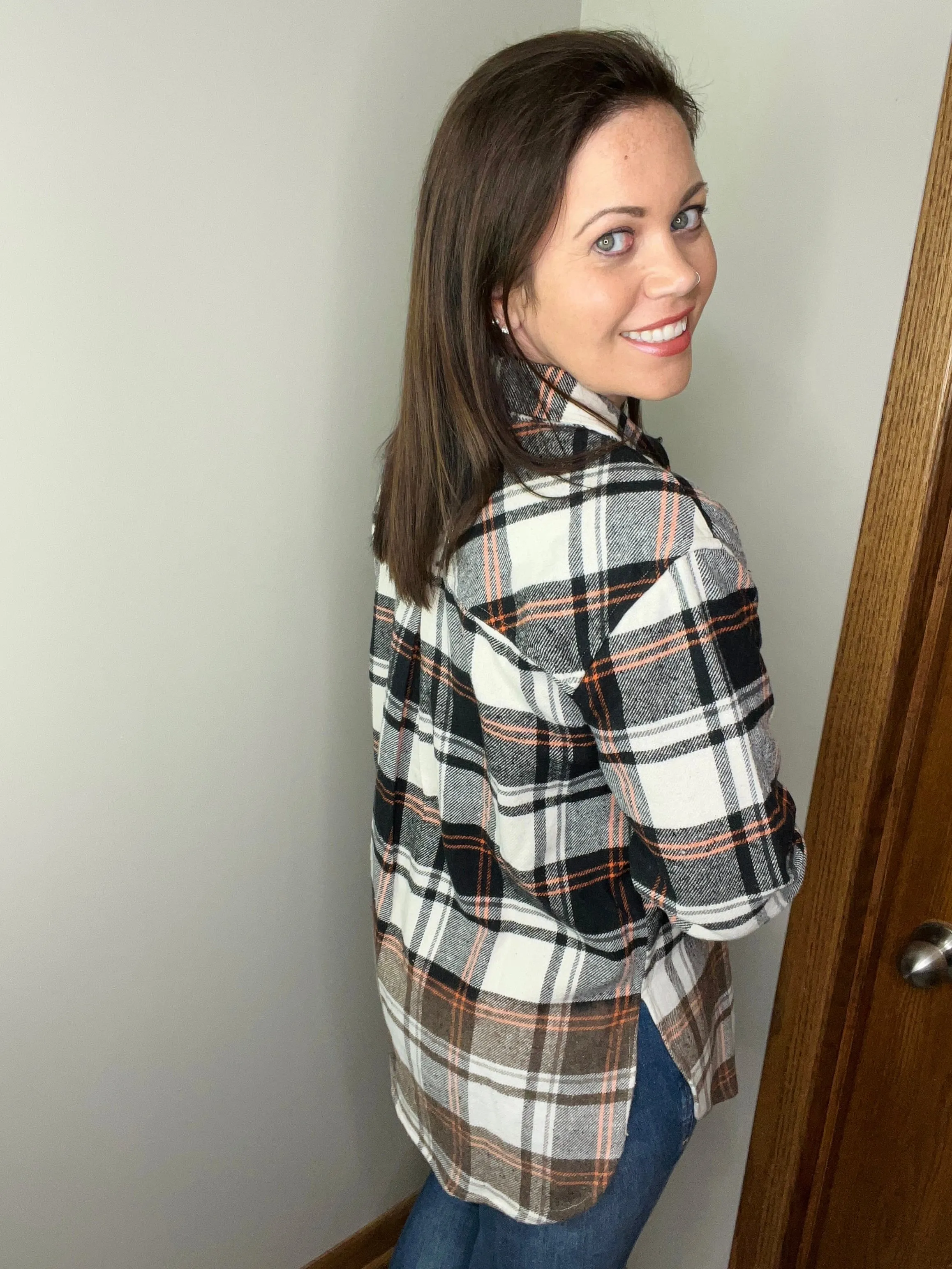 Pair This Flannel In Black/Cream