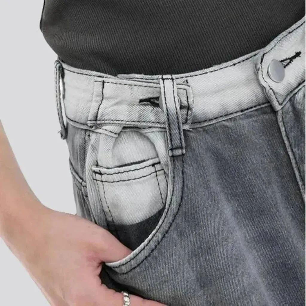 Sanded women's mid-waist jeans